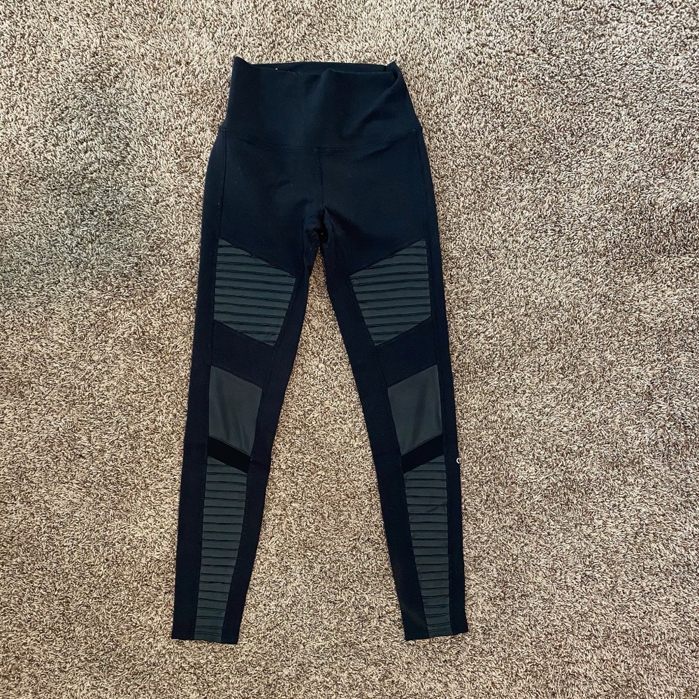 ALO Moto Leggings